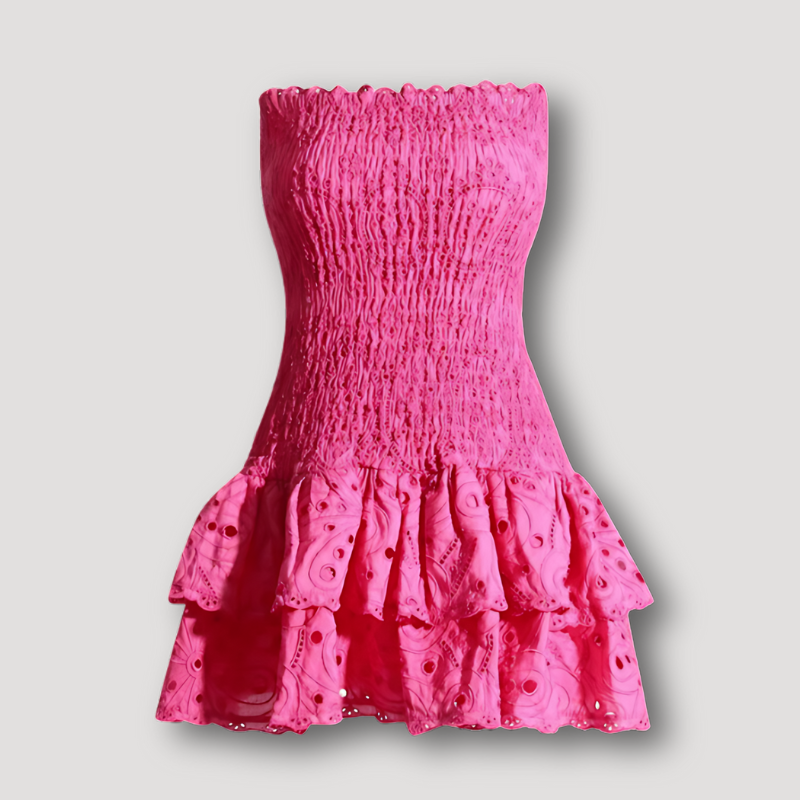 Hot Roze Smocked Eyelet Tiered Strapless Mini Jurk