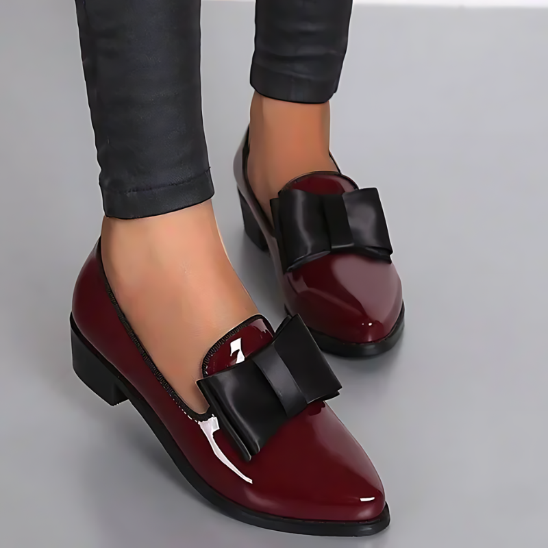 Dames Zwart Patent Leren Vlinderdas Loafer