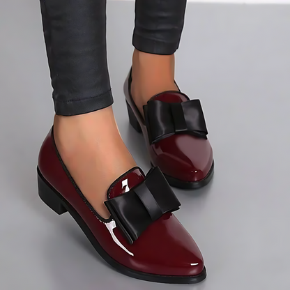 Dames Zwart Patent Leren Vlinderdas Loafer